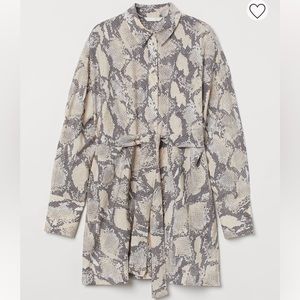 Snakeskin Print Long Tie Blouse